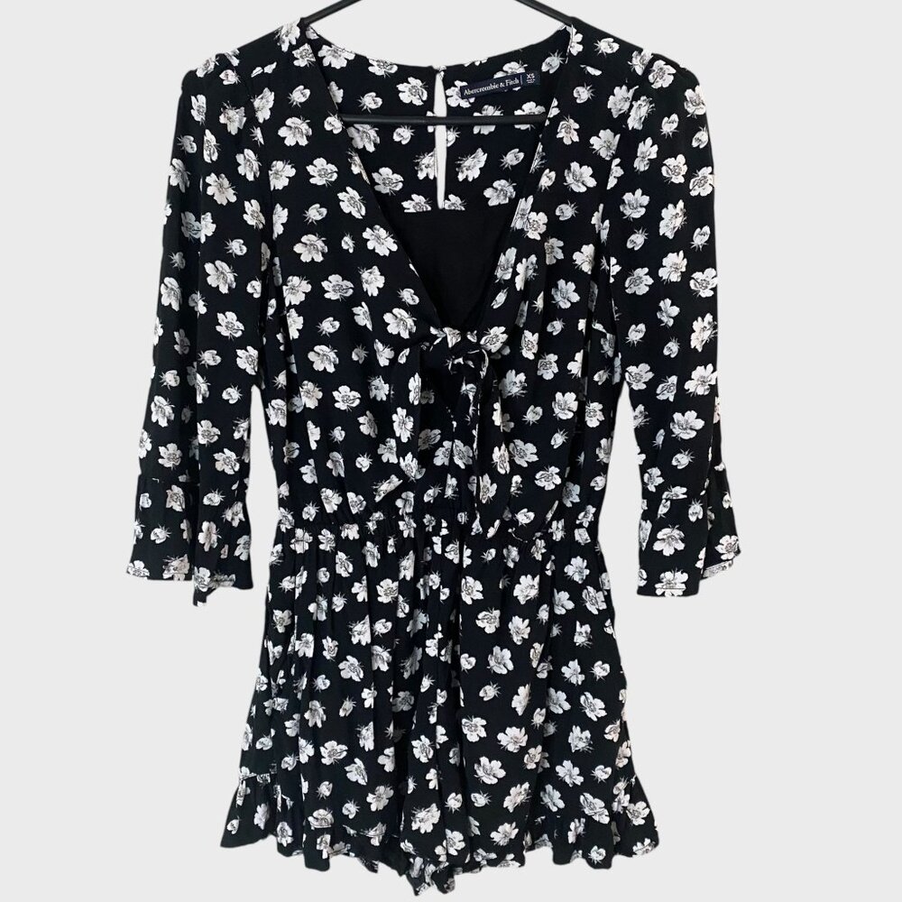 Abercrombie & Fitch Tie-Front Floral Romper Black/White 3/4 Sleeve Extra Small